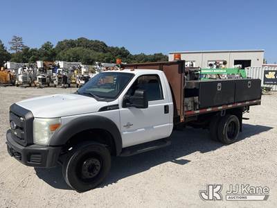 2016 Ford F450 Flatbed Truck