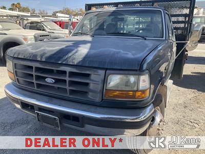 1997 Ford F-450 SD Stake Truck