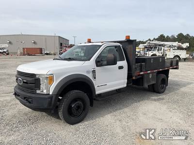 2017 Ford F450 Flatbed Truck