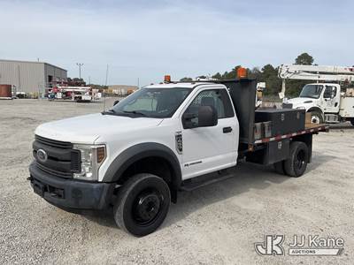 2018 Ford F450 Flatbed Truck