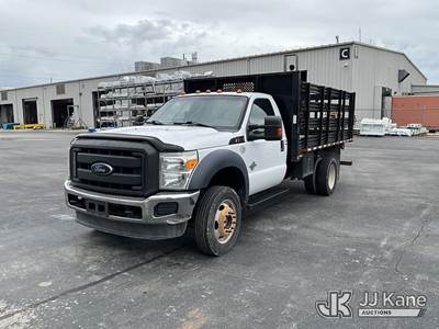 Ford F-550 Flatbed Truck