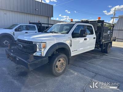 Ford F-550 Flatbed Truck