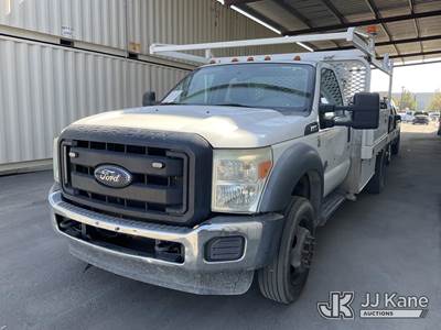 2015 Ford F-550 Regular Cab DRW 2WD Stake Truck