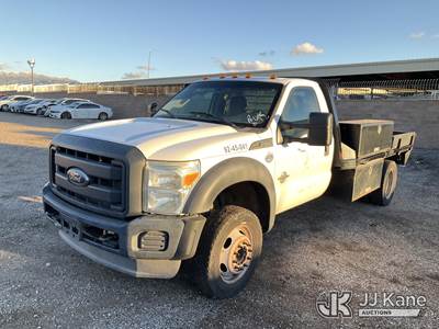 2013 Ford F550 Flatbed Truck