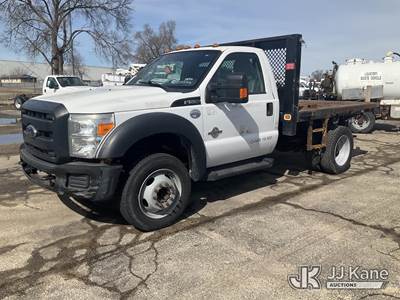 2015 Ford F-550 Flatbed Truck