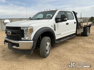 2019 Ford F-550 Crew-Cab Flatbed Truck