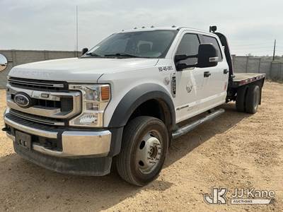 2020 Ford F-550 Crew-Cab Flatbed Truck