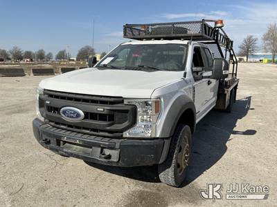 2020 Ford F550 4x4 Crew-Cab Flatbed Truck
