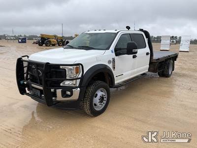 2022 Ford F-550 Crew-Cab Flatbed Truck