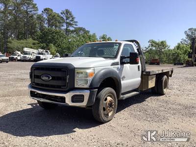 2016 Ford F550 4x4 Flatbed Truck