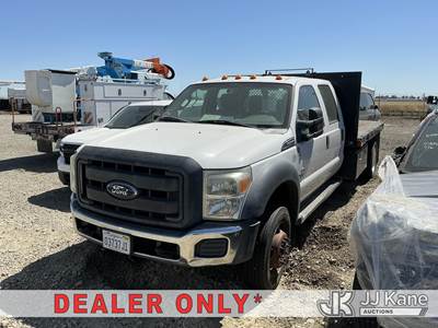 2012 Ford F-550 Crew Cab DRW Flatbed Truck