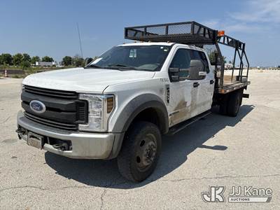 2019 Ford F-550 Crew Cab DRW Flatbed Truck