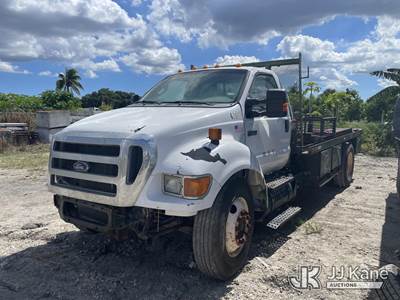 2011 Ford F650 Flatbed Truck