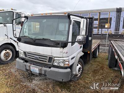 2006 Ford LCF 450 Flatbed Truck