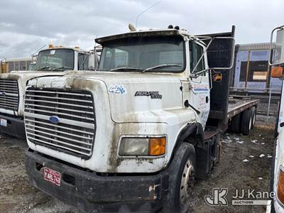 1992 Ford LTA9000 T/A Flatbed Truck