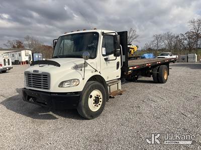 2010 Freightliner M2 106 Flatbed Truck
