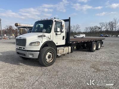 2014 Freightliner M2 106 Flatbed Truck