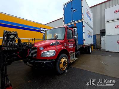 2015 Freightliner M2 106 Flatbed Truck