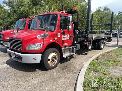 2017 Freightliner M2 106 Flatbed Truck