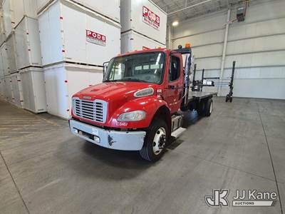 2016 Freightliner M2 106 Flatbed Truck