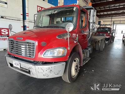 2015 Freightliner M2 Flatbed Truck