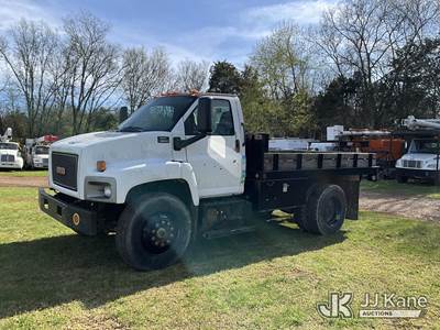 2006 GMC C8500 Flatbed Truck
