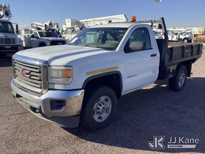 GMC Sierra 2500HD Flatbed Truck