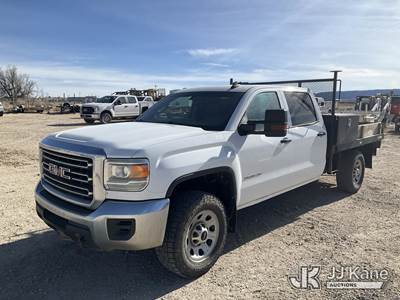 2018 GMC Sierra 2500HD 4x4 Crew-Cab Flatbed Truck
