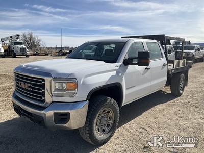 2016 GMC Sierra 2500HD Crew-Cab Flatbed Truck