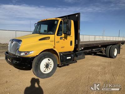 2006 International 4300 Flatbed Truck