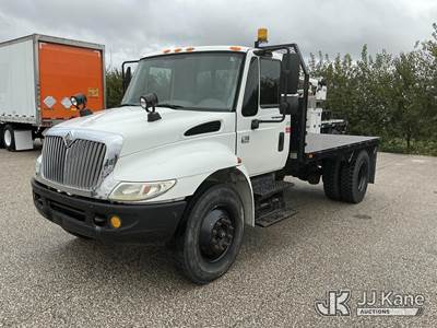2007 International 4300 Flatbed Truck