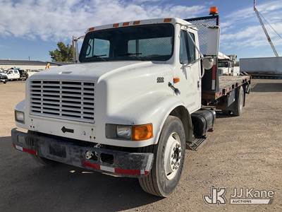 1995 International 4700 Flatbed Truck