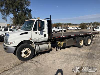 2014 International 7400 T/A Flatbed