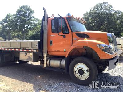 2013 International 7400 Flatbed Truck