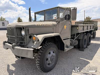 1968 Kaiser/Jeep M35A2 2.5 Ton Flatbed Truck