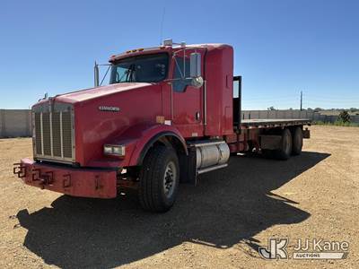 2011 Kenworth T800 T/A Flatbed Truck