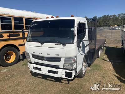 2015 Mitsubishi Fuso FE Flatbed Truck