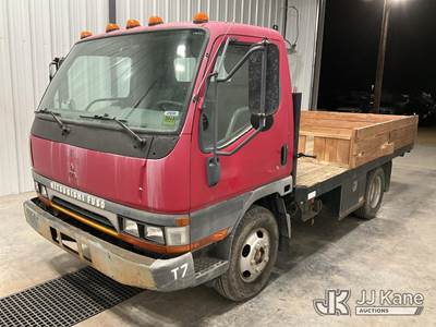 2000 Mitsubishi Fuso FE639 Flatbed Truck