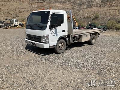 2007 Mitsubishi Fuso FE84D Flatbed Truck