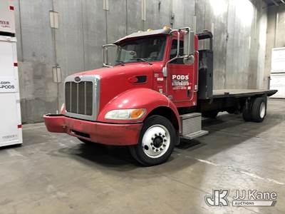 2017 Peterbilt 337 Flatbed Truck