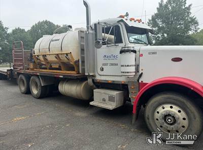 1992 Peterbilt 379 T/A Flatbed Truck