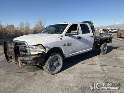 2016 RAM 2500 4x4 Crew-Cab Flatbed Truck