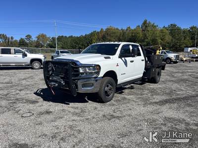 2021 RAM 3500 4x4 Crew-Cab Flatbed Truck