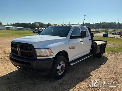 2015 Ram 3500 4x4 Crew-Cab Flatbed Truck