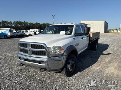 2016 RAM 4500 Crew-Cab Flatbed Truck