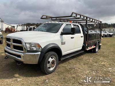 2015 RAM 5500 4x4 Crew-Cab Flatbed Truck