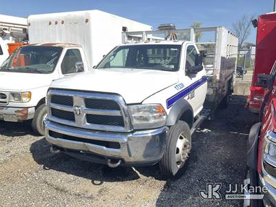 2017 RAM 5500 Flatbed Truck