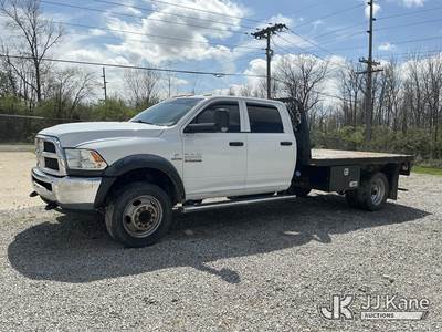 2016 RAM 5500 4x4 Crew-Cab Flatbed Truck