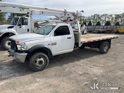 2013 RAM 5500 Regular Cab LWB 2WD DRW Flatbed Truck
