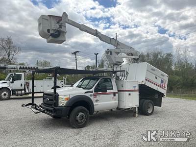 Ford F-550 Forestry Bucket Truck